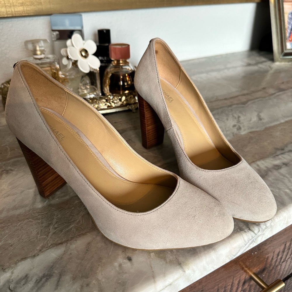 Michael Kors light gray/mushroom,  Block Heel Pumps